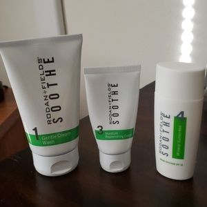 Rodan and Fields Soothe